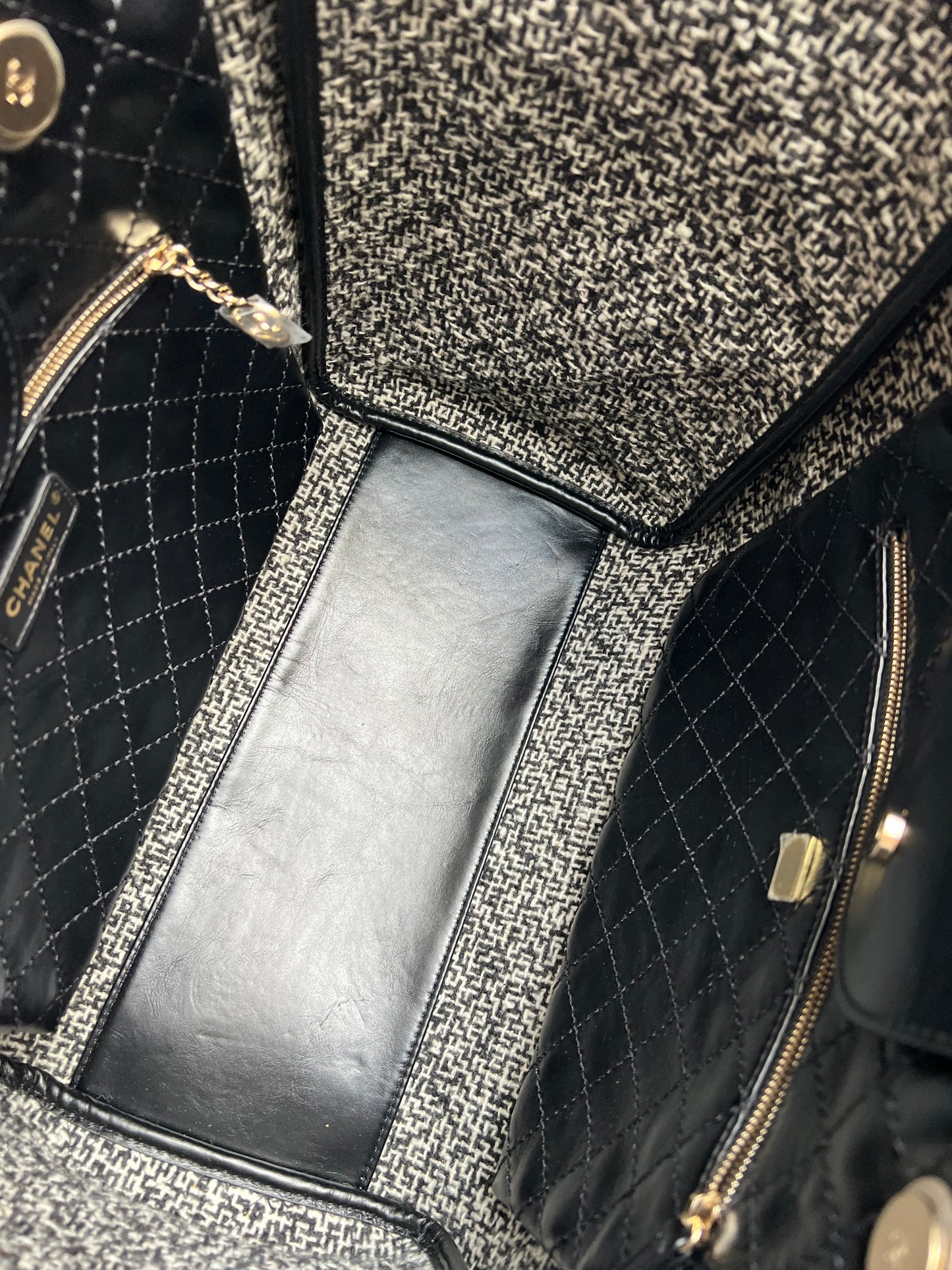 Chanel Deauville Tote in Black Glazed Calfskin and Monochrome Boucle Tweed (RRP £5800)