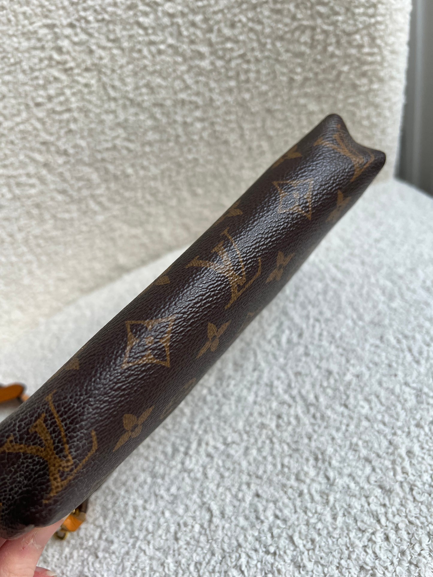 Louis Vuitton Monogram Safran Pallas Pochette