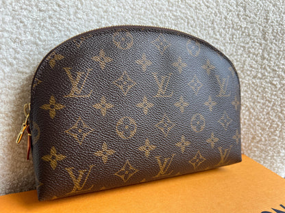 Louis Vuitton Cosmetic Pouch GM Monogram (RRP £495)