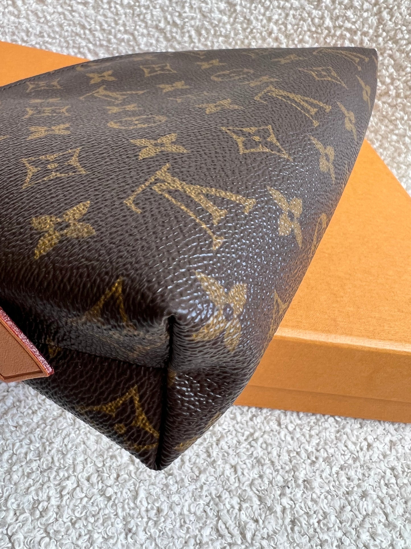 Louis Vuitton Cosmetic Pouch GM Monogram (RRP £495)