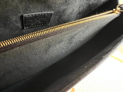 Louis Vuitton Victoire Monogram and Black (RRP £2000)