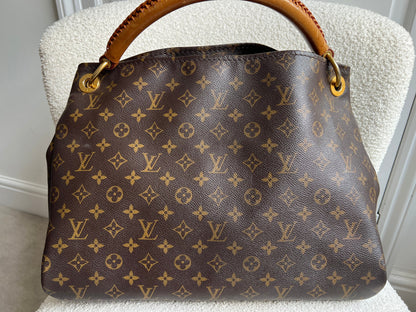 Louis Vuitton Artsy MM Monogram (RRP £1,940)