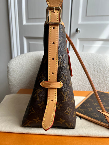 Louis Vuitton Carryall PM Monogram Canvas (RRP £2240)