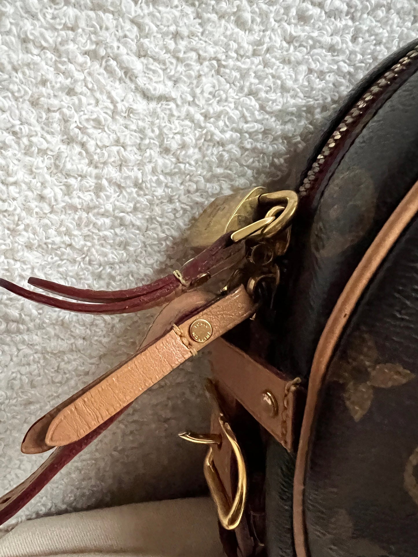 Louis Vuitton Boite Chapeau Souple MM (RRP £2320)