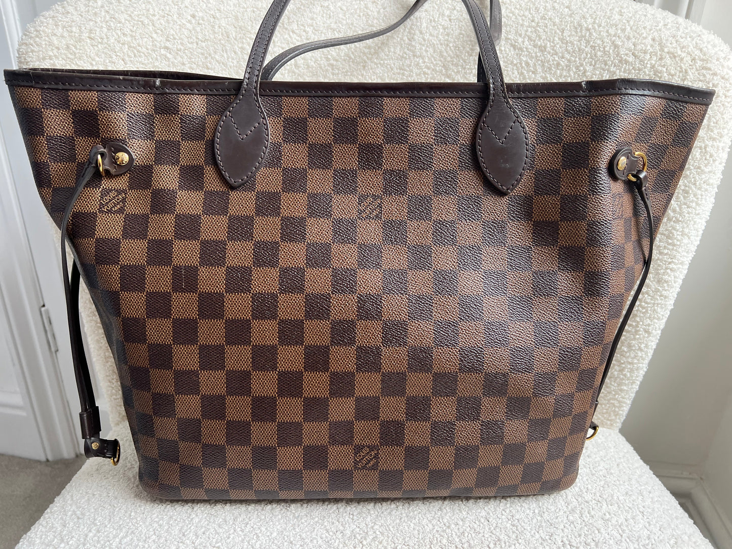 Louis Vuitton Neverfull MM Damier Ebene Cherry Interior (RRP £1,430)