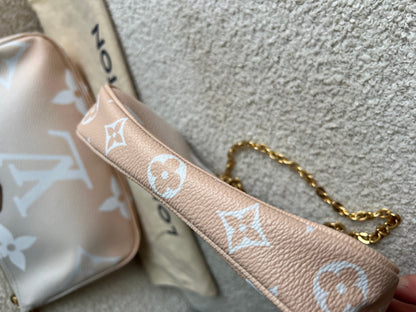 Louis Vuitton Multi Pochette Accessoires Summer By the Pool Limited Edition