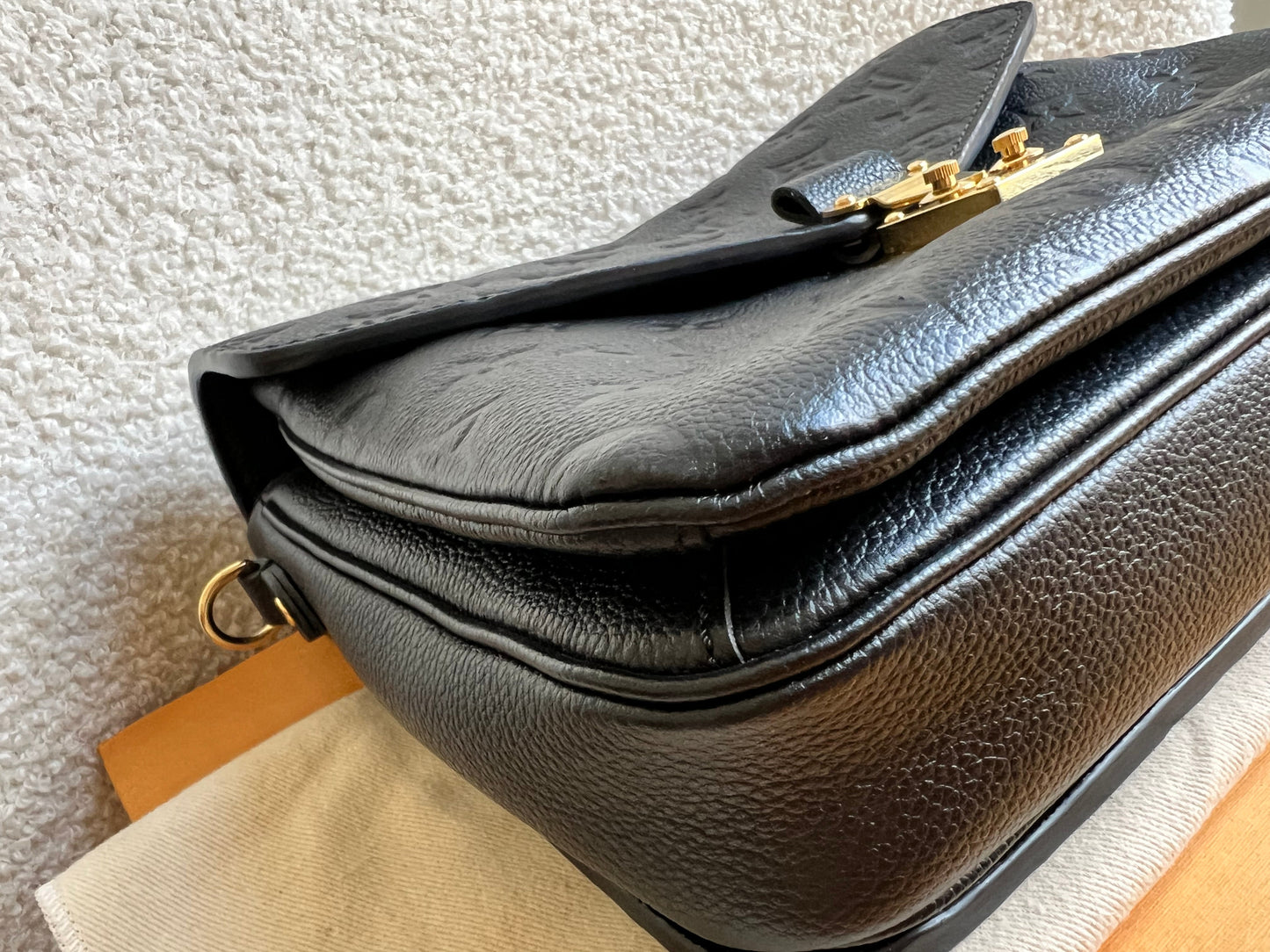Louis Vuitton Pochette Metis Black Empreinte (RRP £2,200)