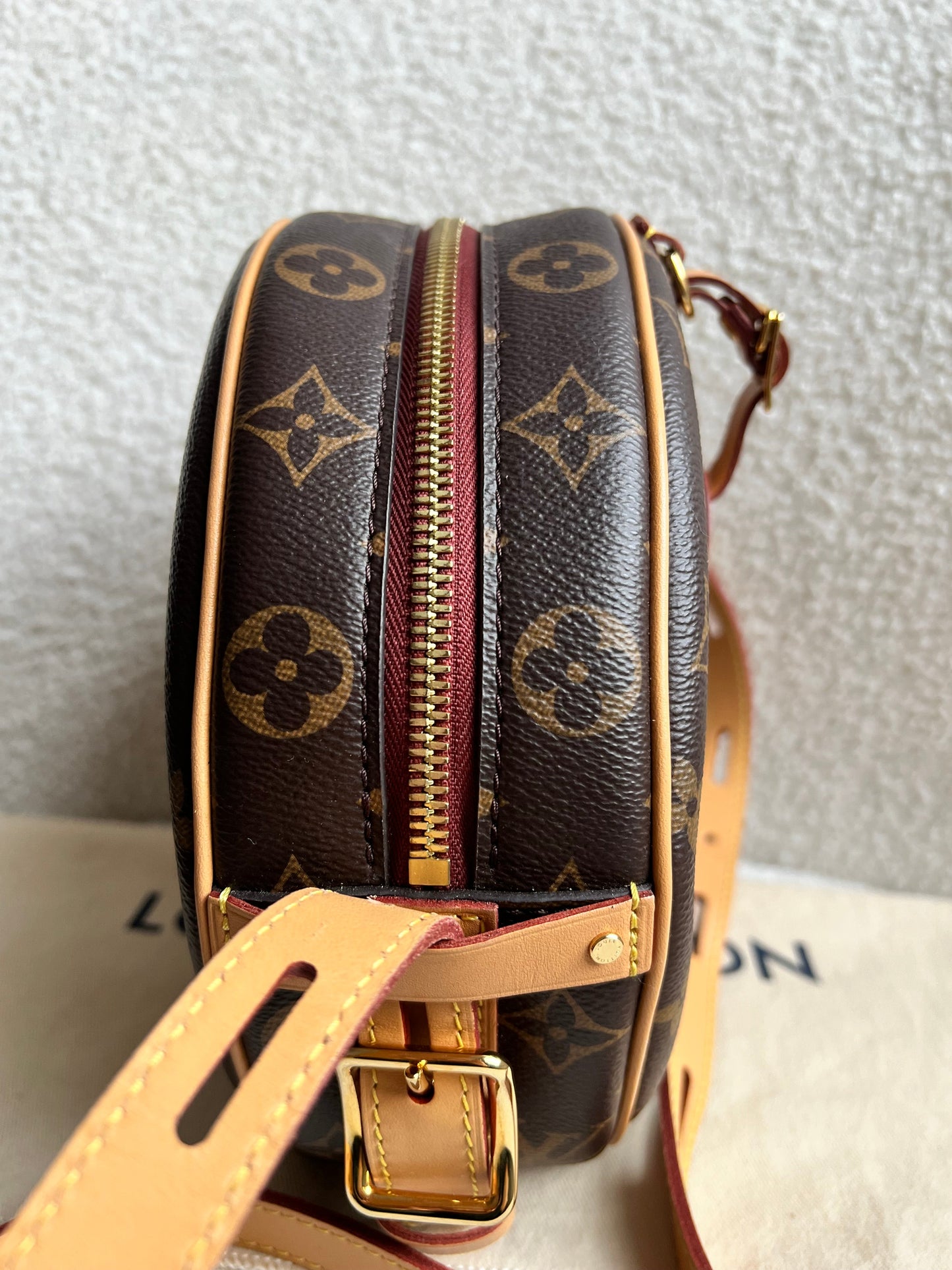 Louis Vuitton Boite Chapeau Souple MM (RRP £2320)