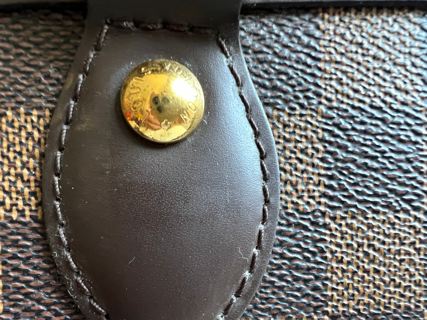 Vuitton Trevi PM Damier Ebene