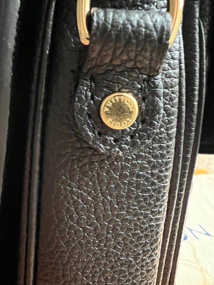 Louis Vuitton Pochette Metis Black Empreinte (RRP £2,200)