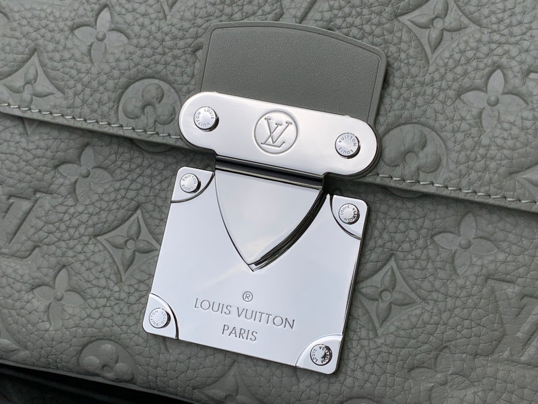 Louis Vuitton S Lock Messenger  Bag