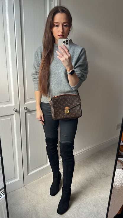 Louis Vuitton Pochette Metis Monogram (RRP £2,020)