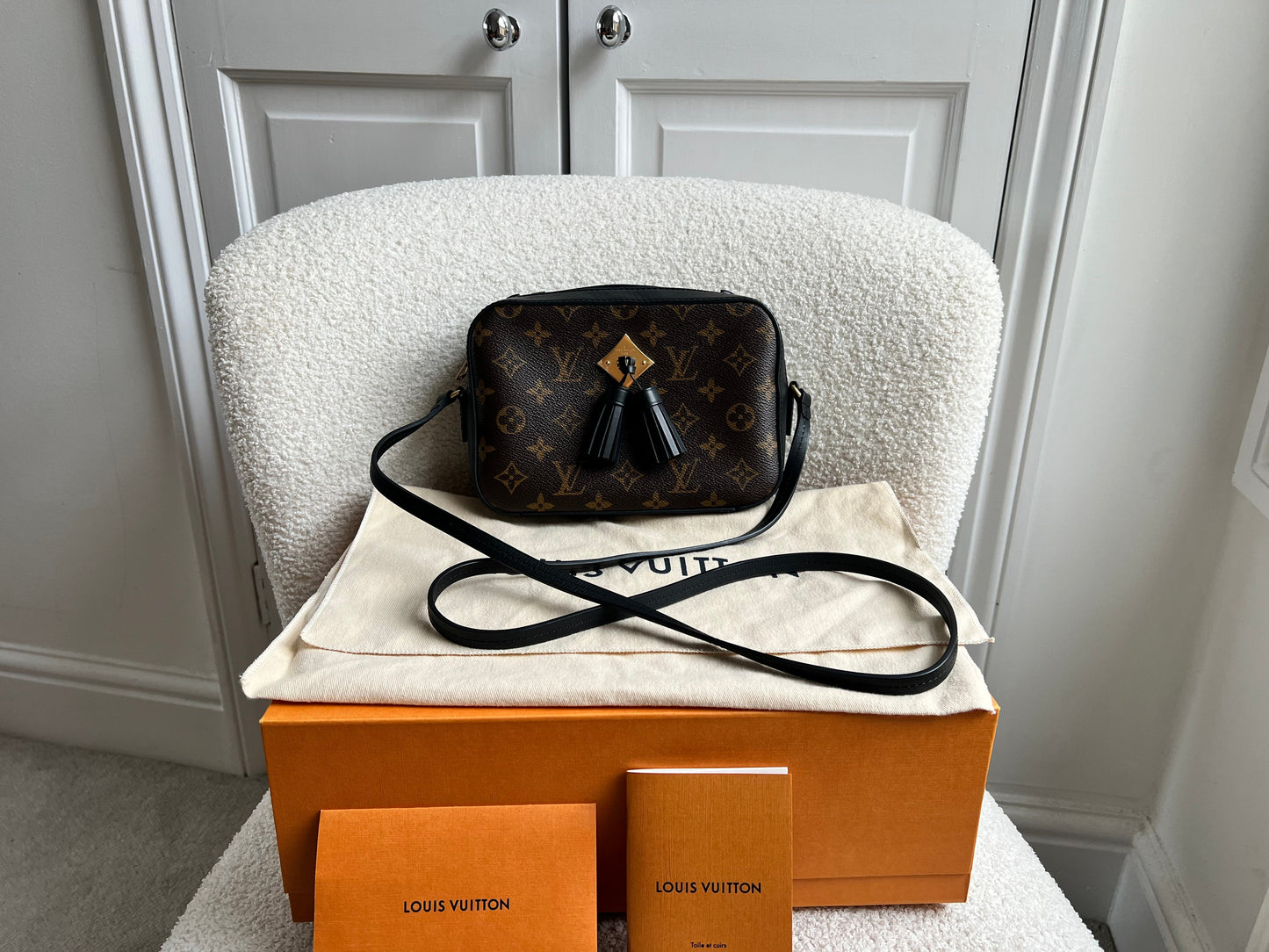 Louis Vuitton Saintonge Black and Monogram