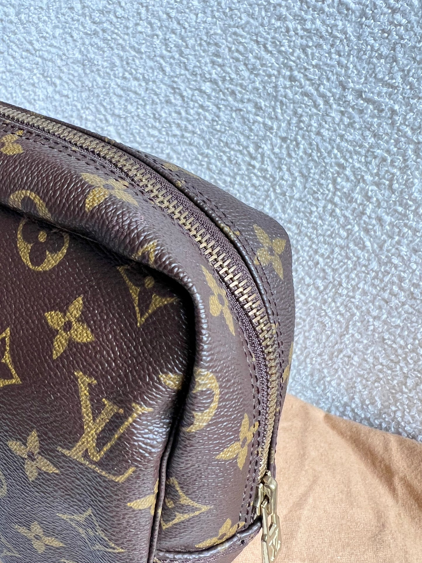 Louis Vuitton Monogram Trousse Toiletry Pouch
