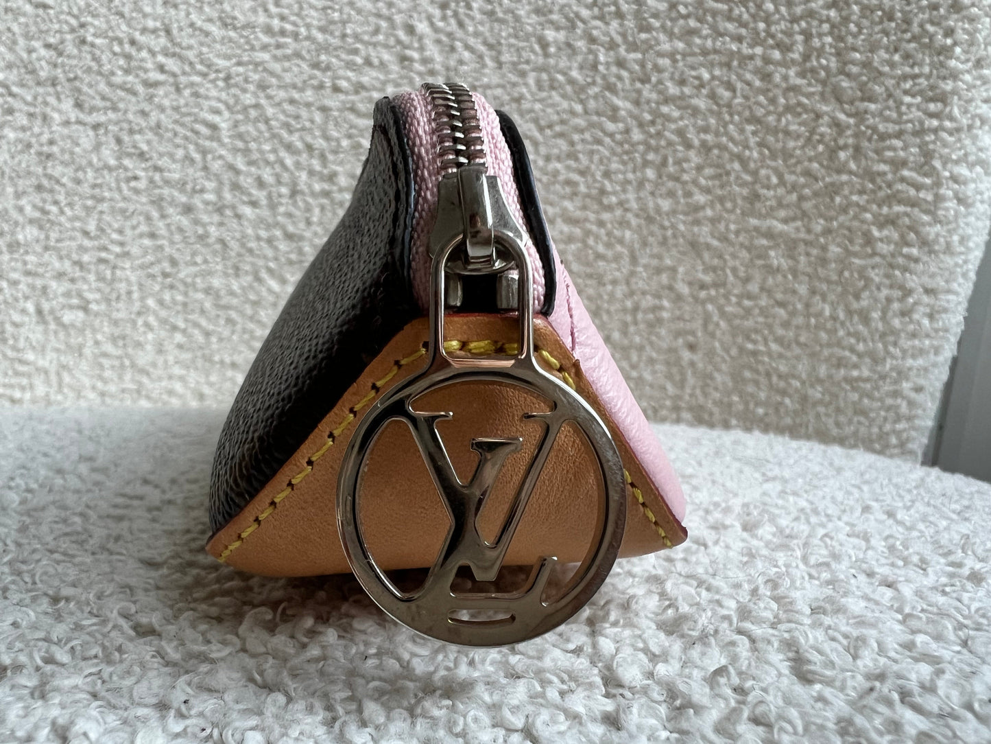 Louis Vuitton Elizabeth Pencil Case Monogram