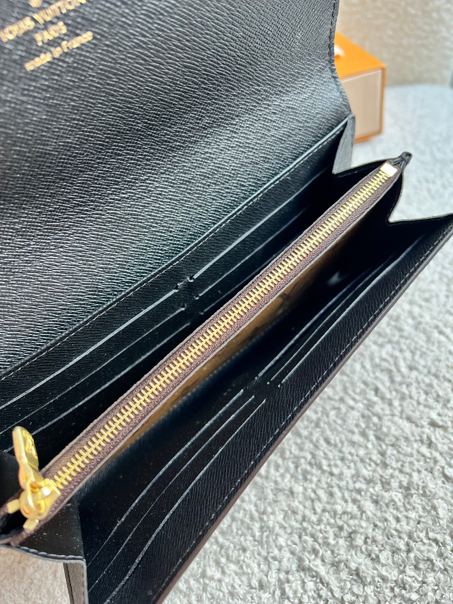 Louis Vuitton Sarah Wallet in reverse Monogram and Brown (RRP £550)