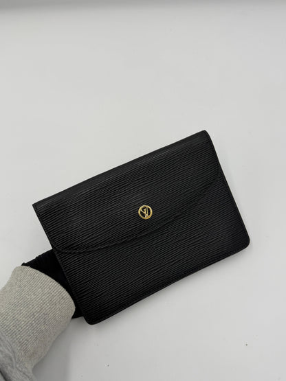 Louis Vuitton Epi Montaigne Clutch