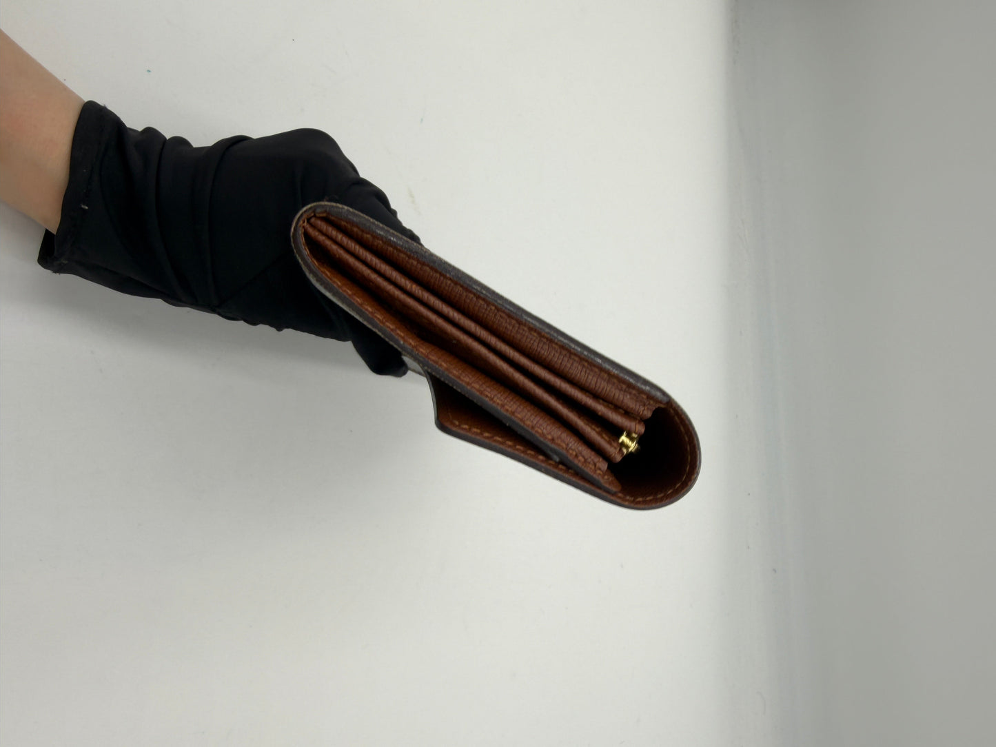 Louis Vuitton Monogram Sarah Wallet