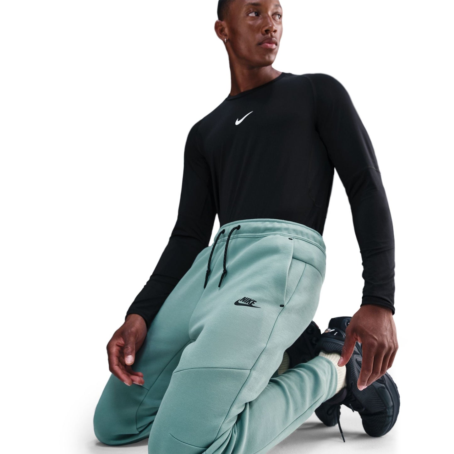 Nike Men's Tech Fleece Joggers - Cannon