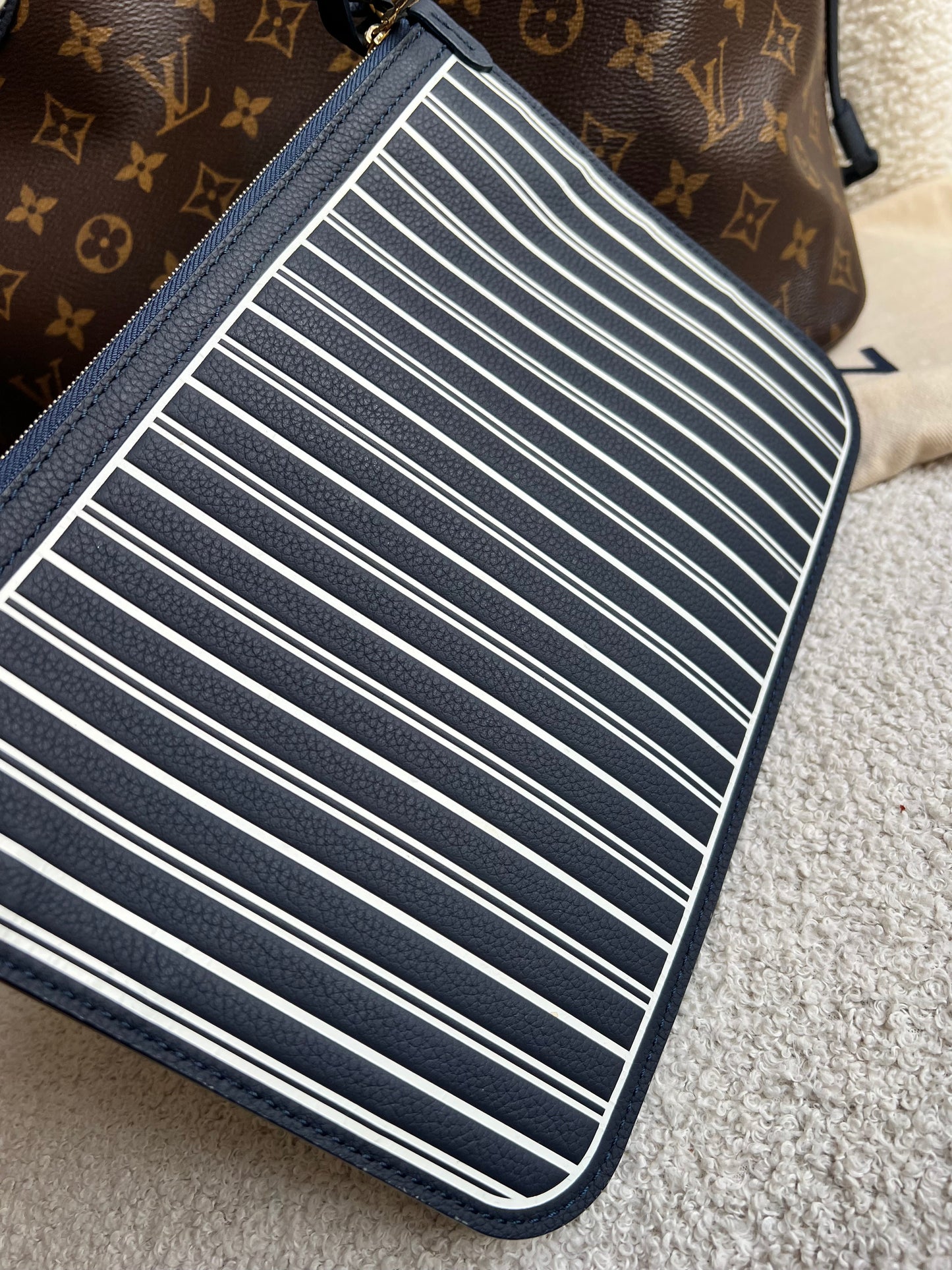 Louis Vuitton Neverfull MM Inside Out (RRP £2,280)