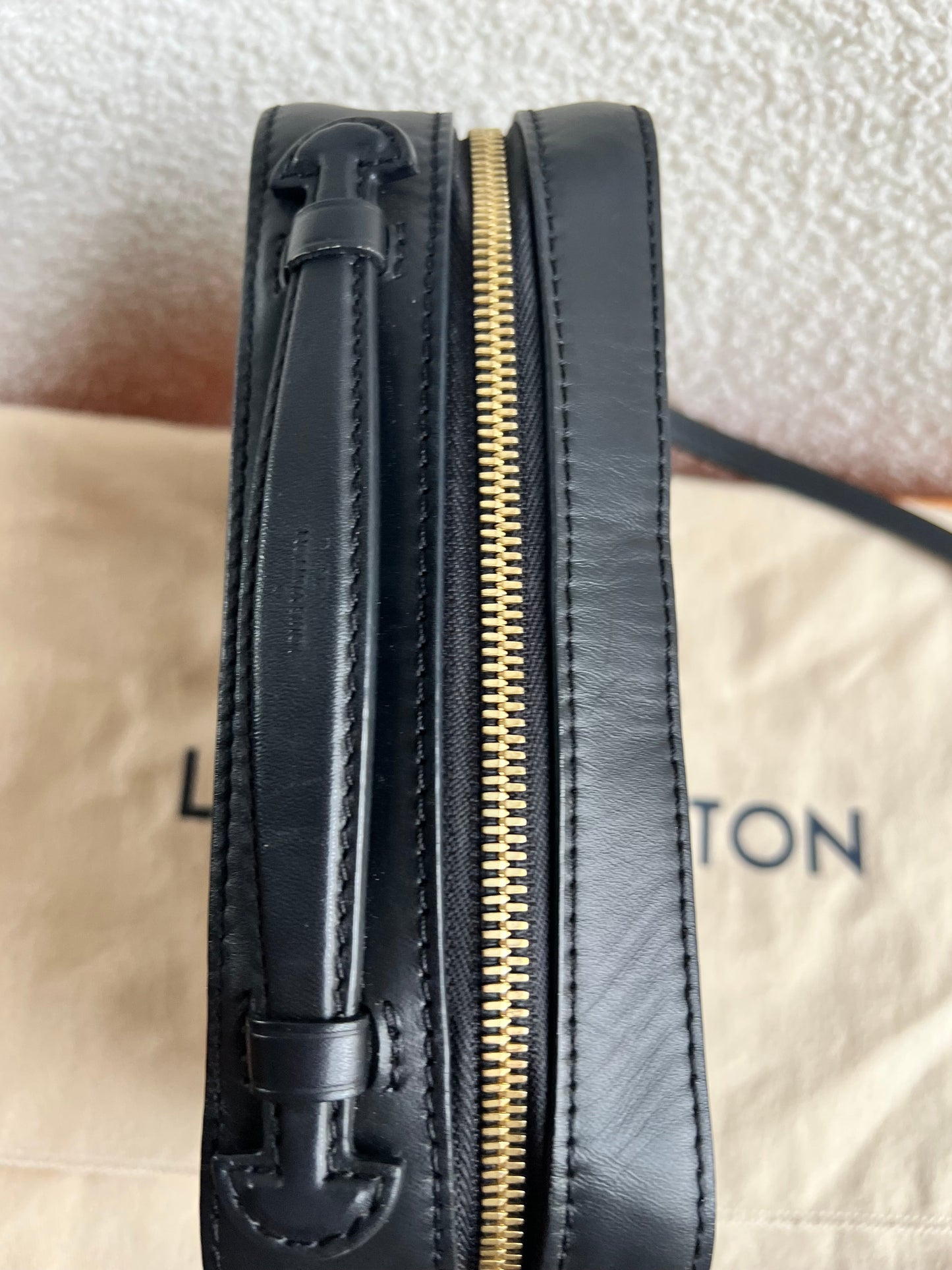 Louis Vuitton Saintonge Black and Monogram