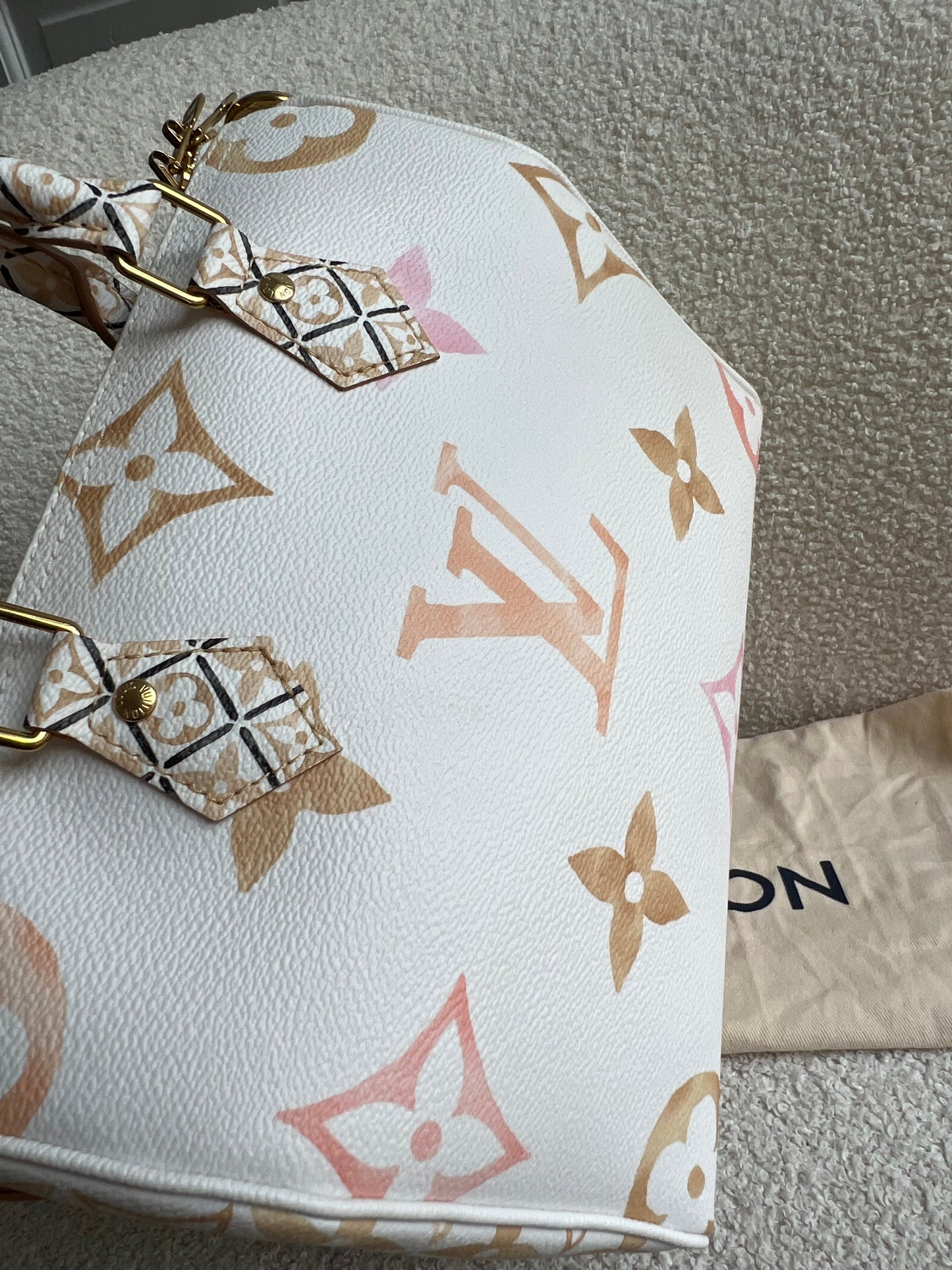 Louis Vuitton Speedy 25 Bandouliere By The Pool 2.0 Giant Monogram (RRP £2030)