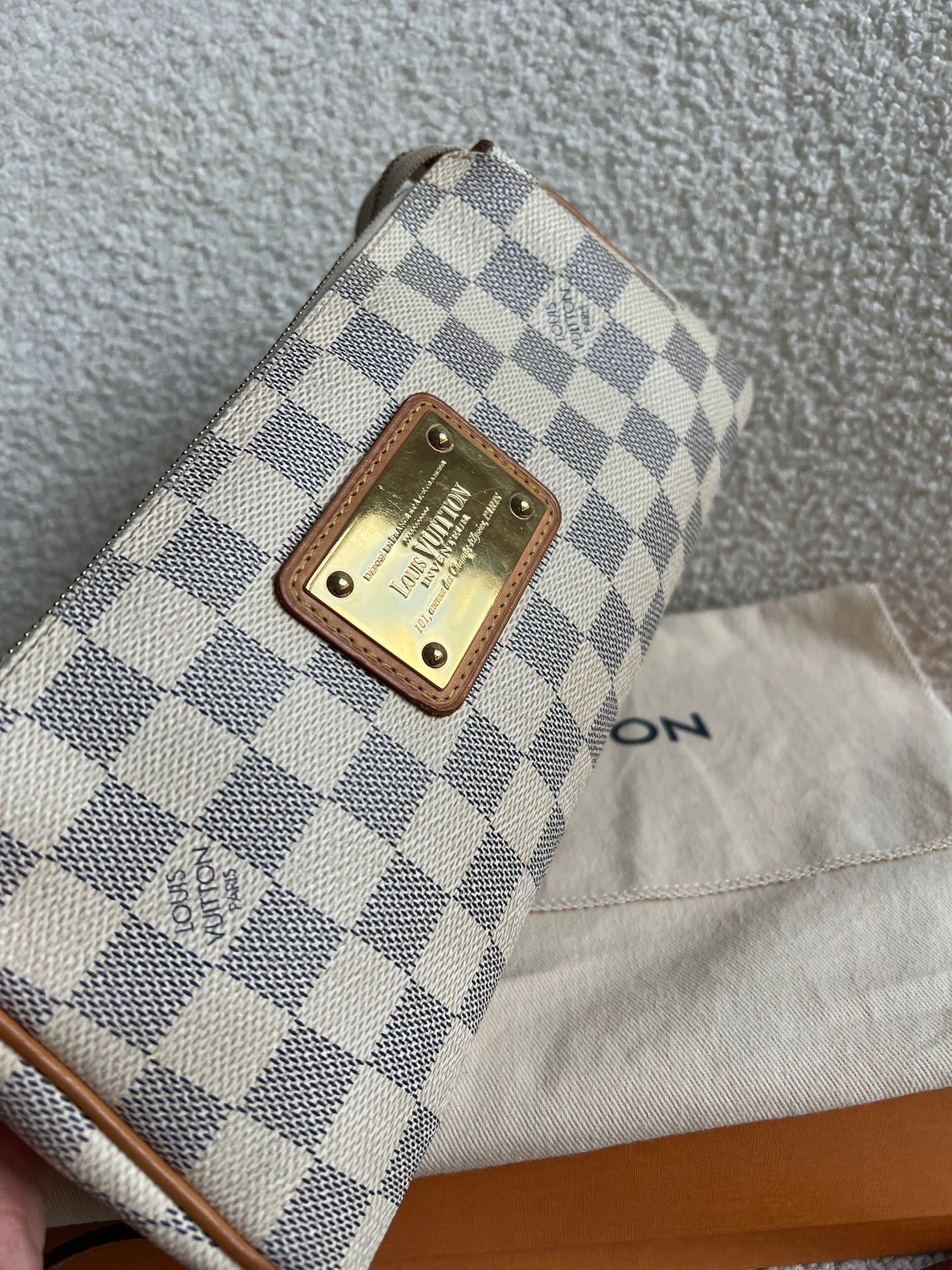 Louis Vuitton Eva Clutch Damier Azur