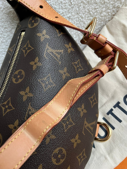 Louis Vuitton Bumbag in Monogram Canvas