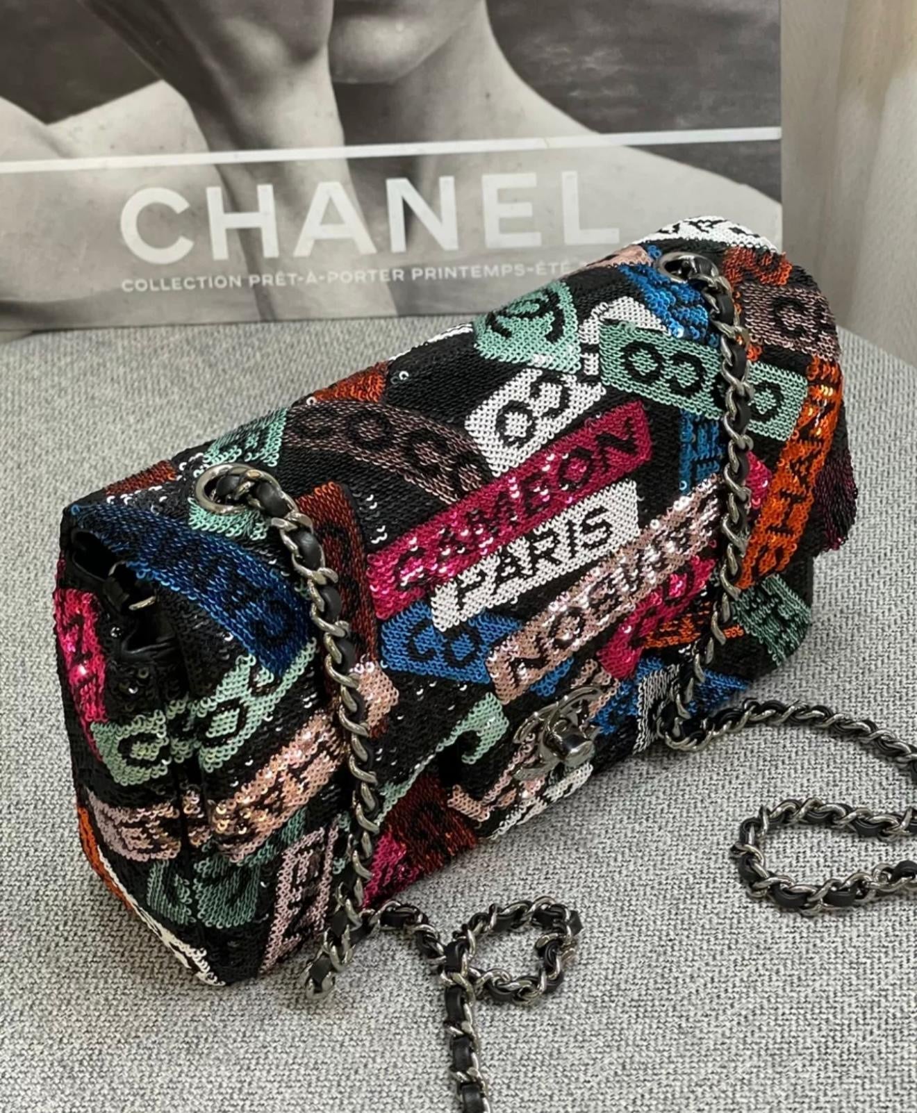 Chanel Mini Flap Leather Shoulder Bag