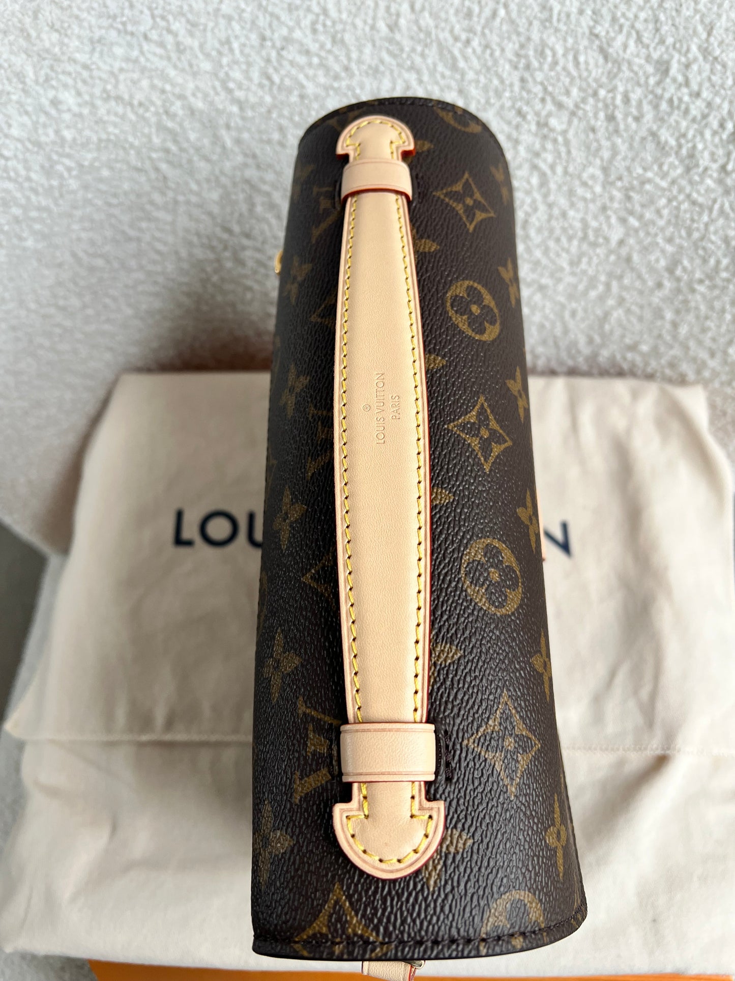 Louis Vuitton Pochette Metis Monogram (RRP £2,020)