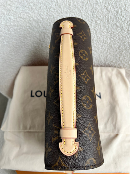 Louis Vuitton Pochette Metis Monogram (RRP £2,020)