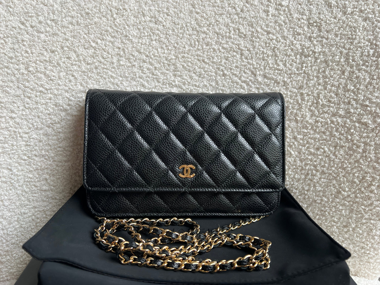 Chanel Black Caviar Wallet on Chain (RRP £2,930)