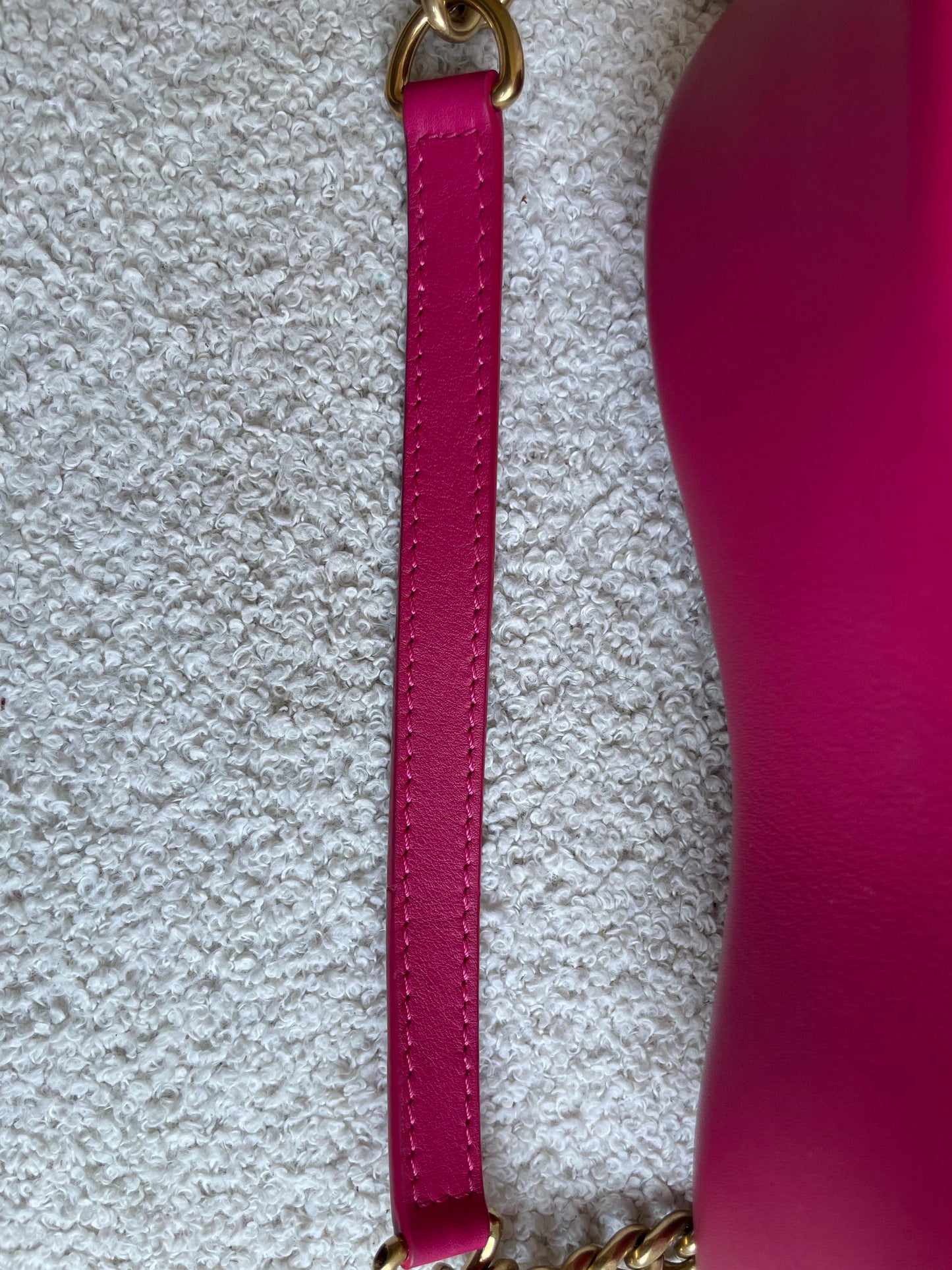 Louis Vuitton New Wave MM Bag in Pink