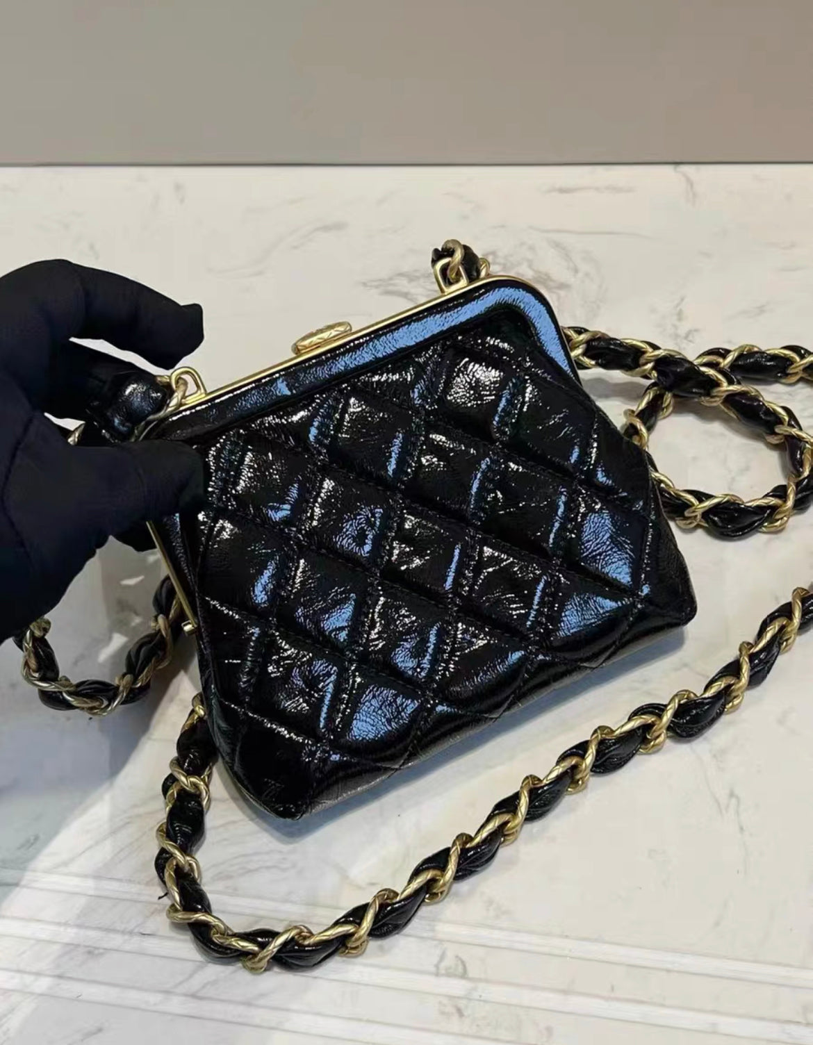 Chanel Mini Clutch With Bow Crossbody Bag Black Shiny Lambskin And Pink Patent Crumpled Lambskin Antique Gold Hardware