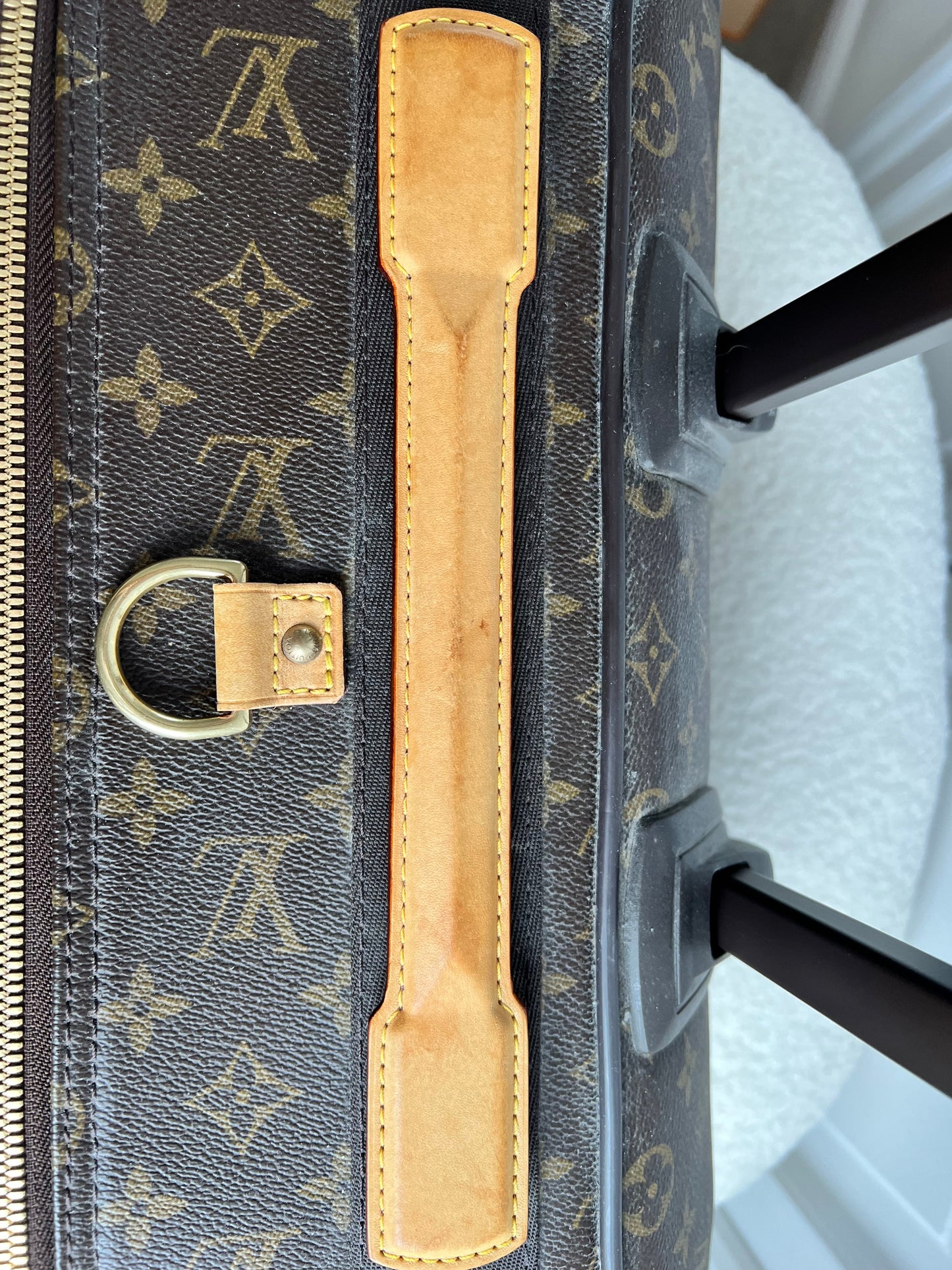Louis Vuitton Pegase 55 Suitcase Monogram (RRP £2,250)