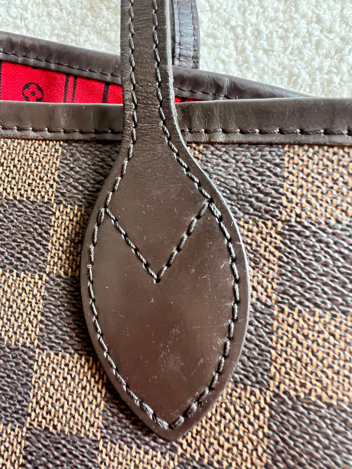 Louis Vuitton Neverfull MM Damier Ebene Cherry Interior (RRP £1,430)