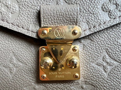 Louis Vuitton Pochette Metis Empreinte (RRP £2,130)