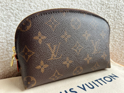 Louis Vuitton Cosmetic Pouch PM Monogram (RRP £415)