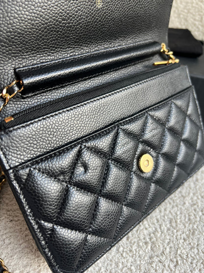 Chanel Black Caviar Wallet on Chain (RRP £2,930)