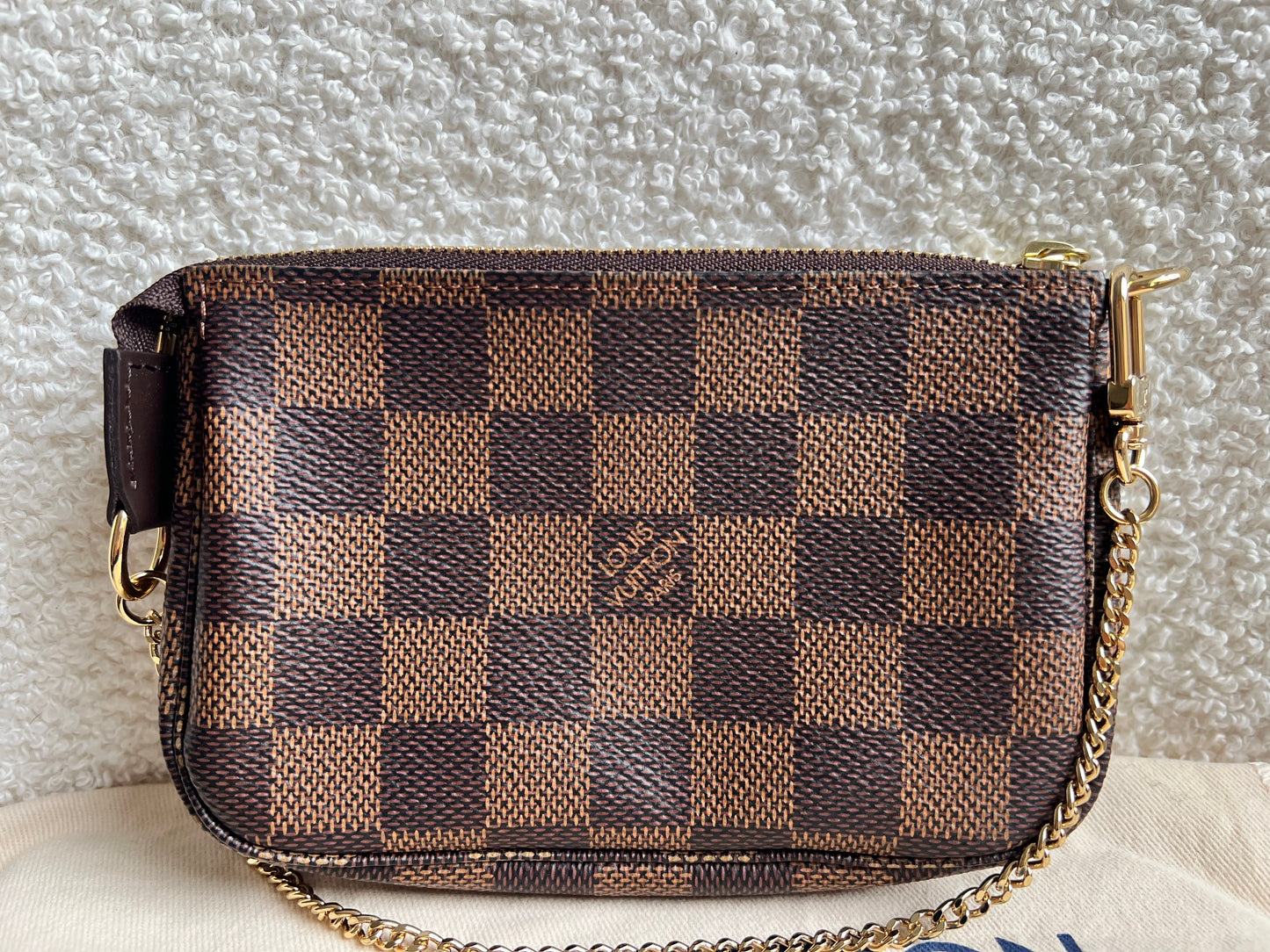 Louis Vuitton Damier Ebene Mini Pochette Accessoires (RRP £550)
