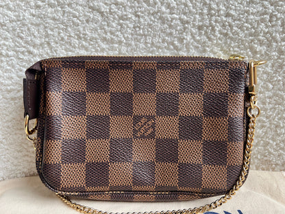 Louis Vuitton Damier Ebene Mini Pochette Accessoires (RRP £550)