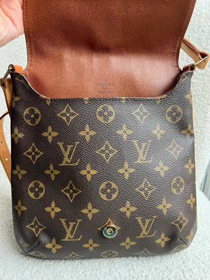Louis Vuitton Musette Salsa PM (short strap version)