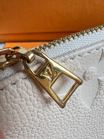 Louis Vuitton Multi Pochette Accessoires Creme Empreinte (RRP £2140)