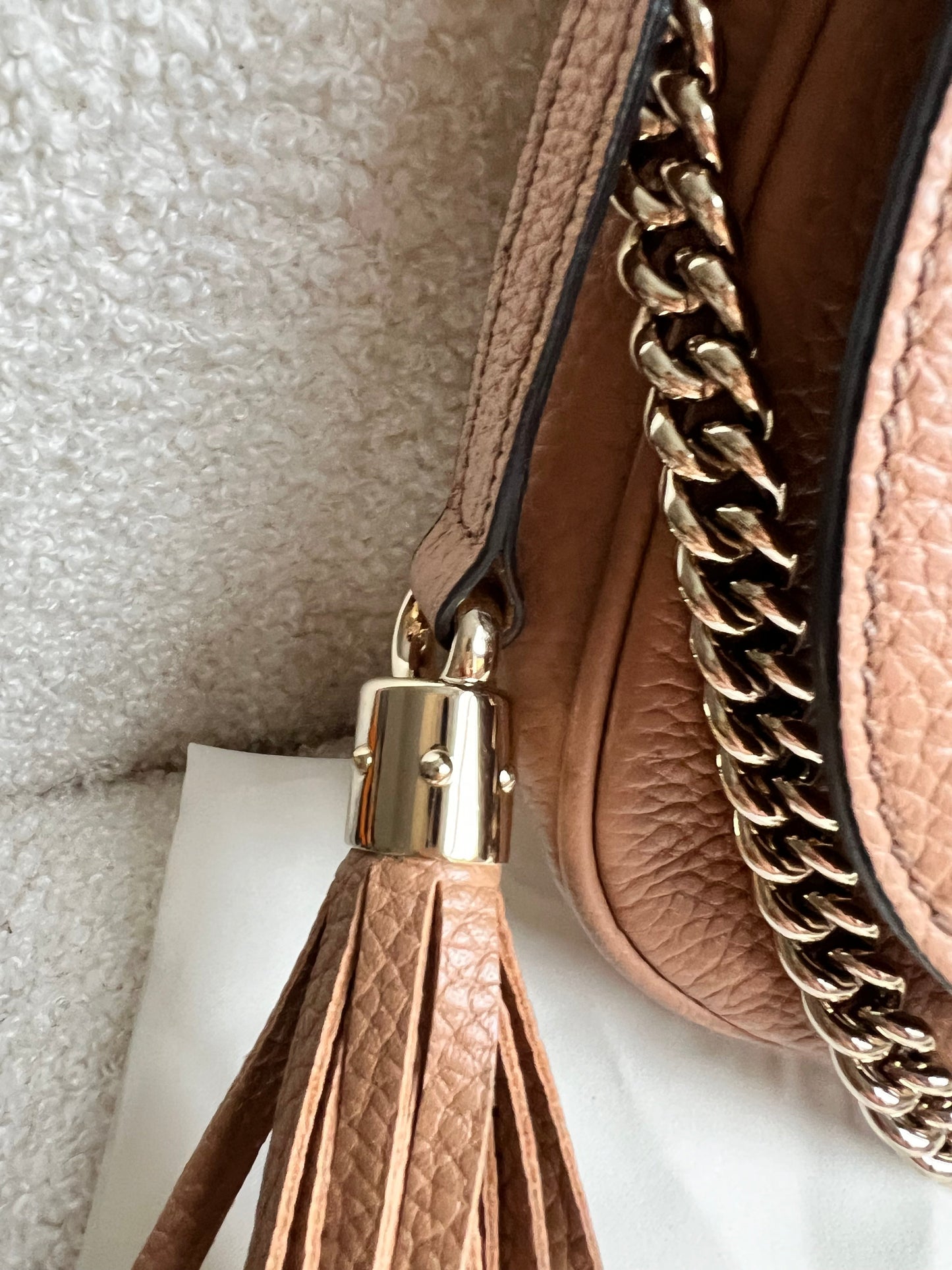 Gucci Beige Soho Chain Crossbody Flap Bag