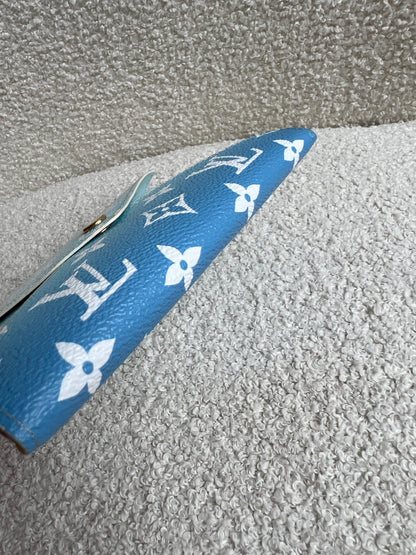 Louis Vuitton Medium Kirigami Pouch By The Pool