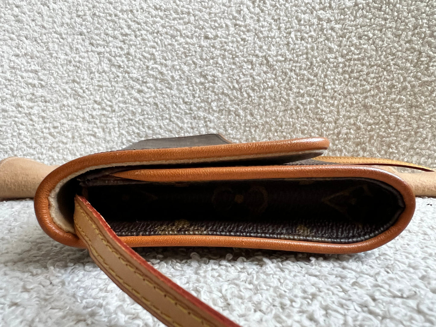 Louis Vuitton Vintage Monogram Twin Pochette