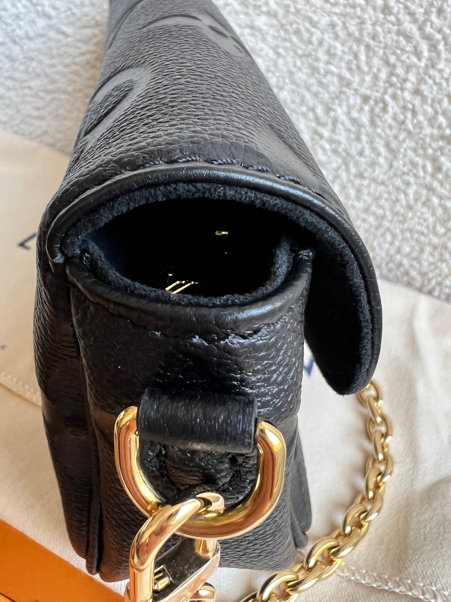 Louis Vuitton Ivy Wallet on Chain Bag Black Empreinte (RRP £1,460)