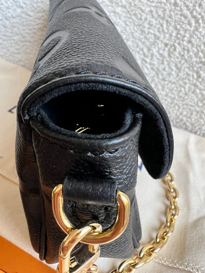 Louis Vuitton Ivy Wallet on Chain Bag Black Empreinte (RRP £1,460)