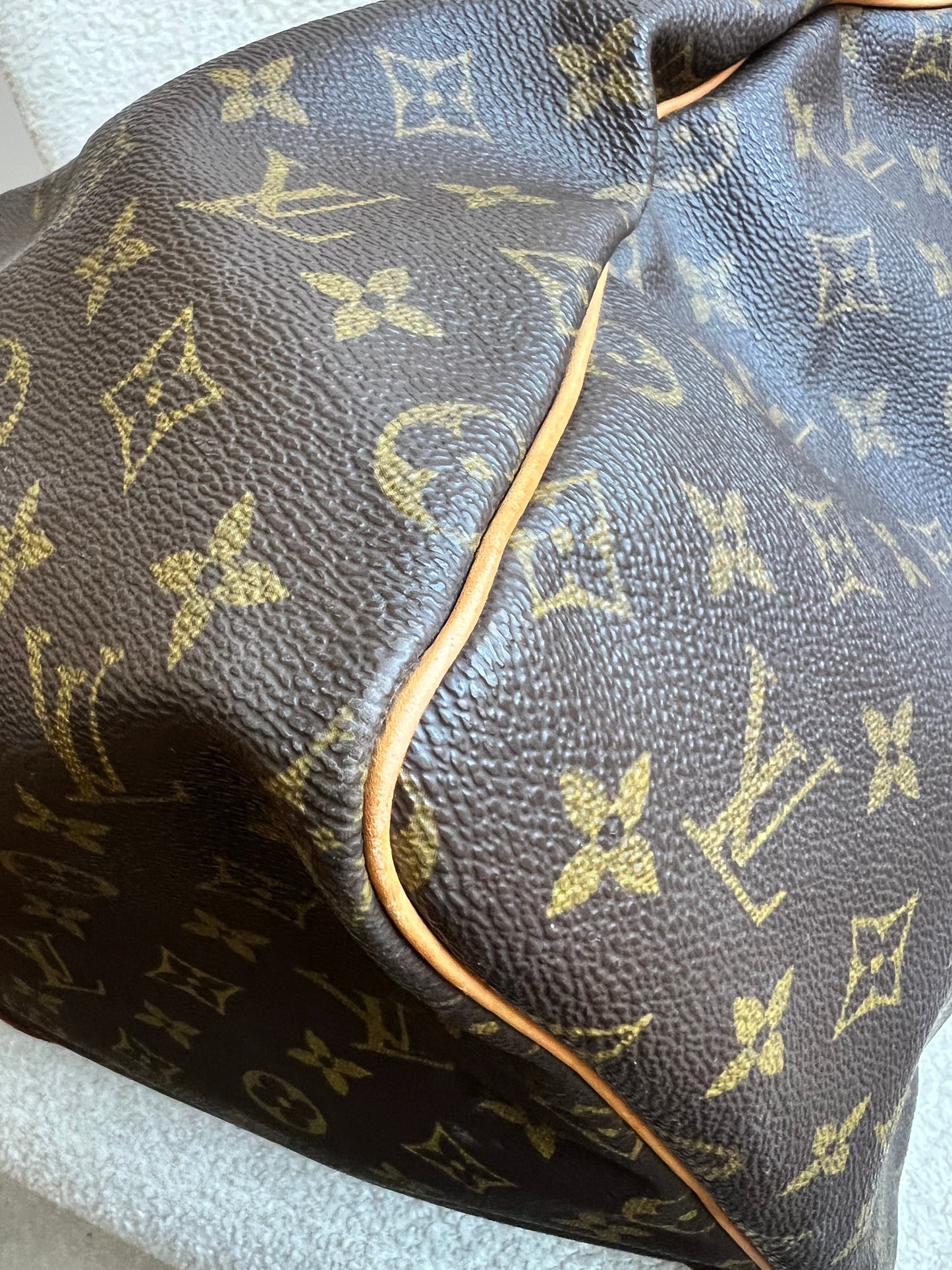 Louis Vuitton Keepall 55 Monogram