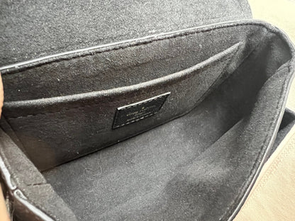 Louis Vuitton Lockme Tender (£2,270)